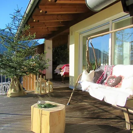 Apartment Haus Karin Brixen